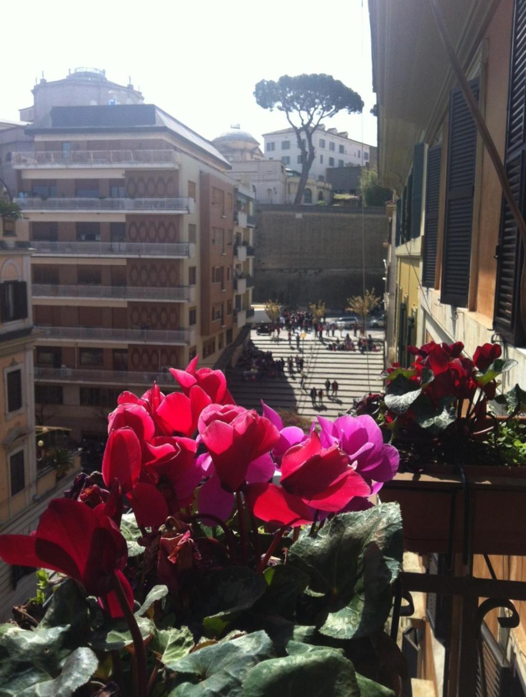 Vatican Stairs Apartment Rom Exterior foto